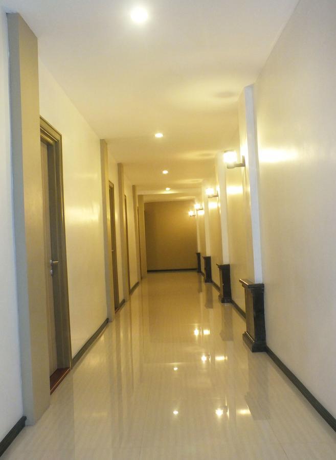 Zamrud Malioboro Hotell Yogyakarta Exteriör bild