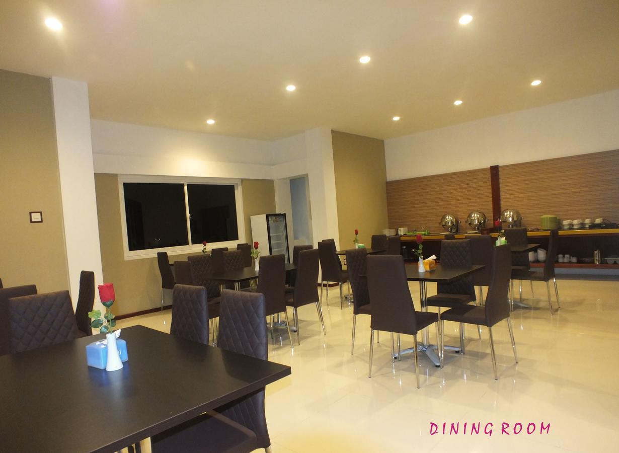 Zamrud Malioboro Hotell Yogyakarta Exteriör bild